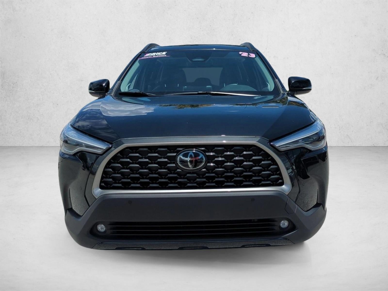 2023 Toyota Corolla Cross XLE 2WD (Natl)