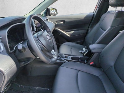 2023 Toyota Corolla Cross XLE 2WD (Natl)