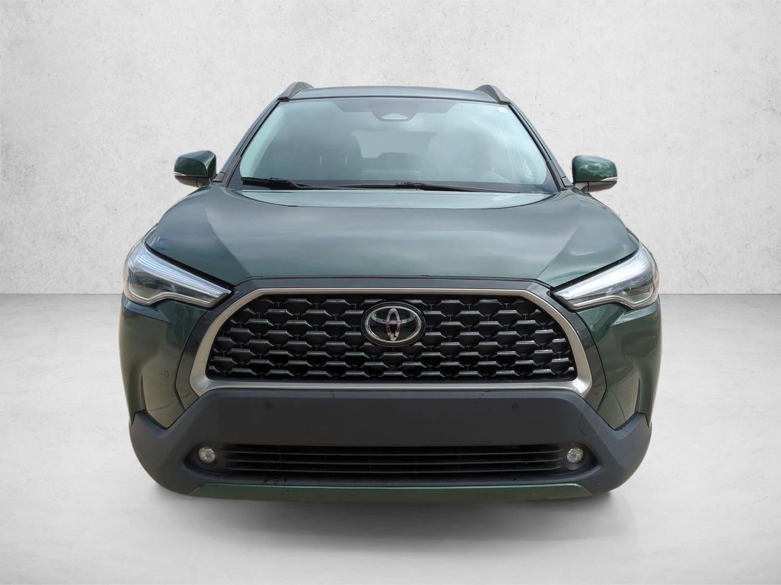 2023 Toyota Corolla Cross XLE 2WD (Natl)