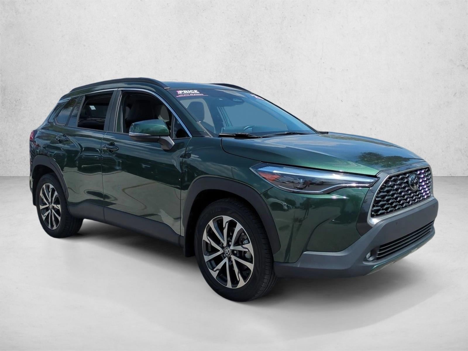 2023 Toyota Corolla Cross XLE 2WD (Natl)