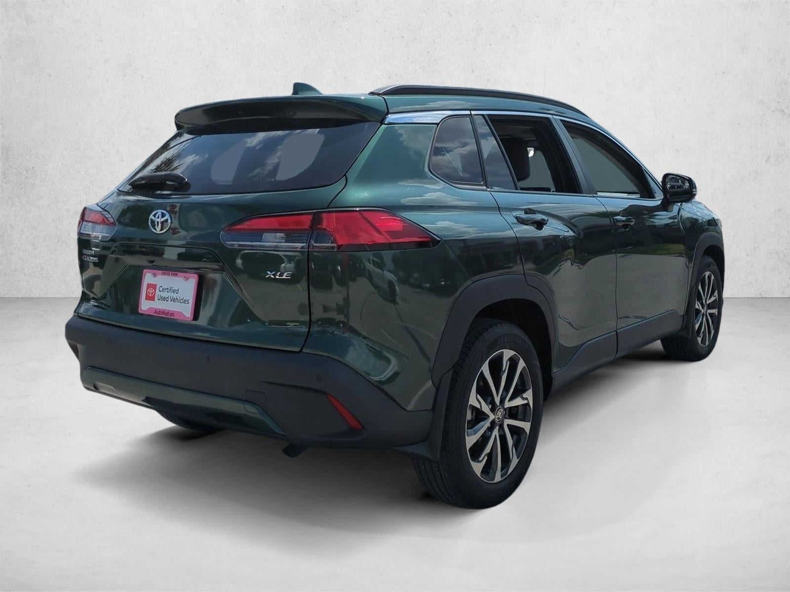 2023 Toyota Corolla Cross XLE 2WD (Natl)
