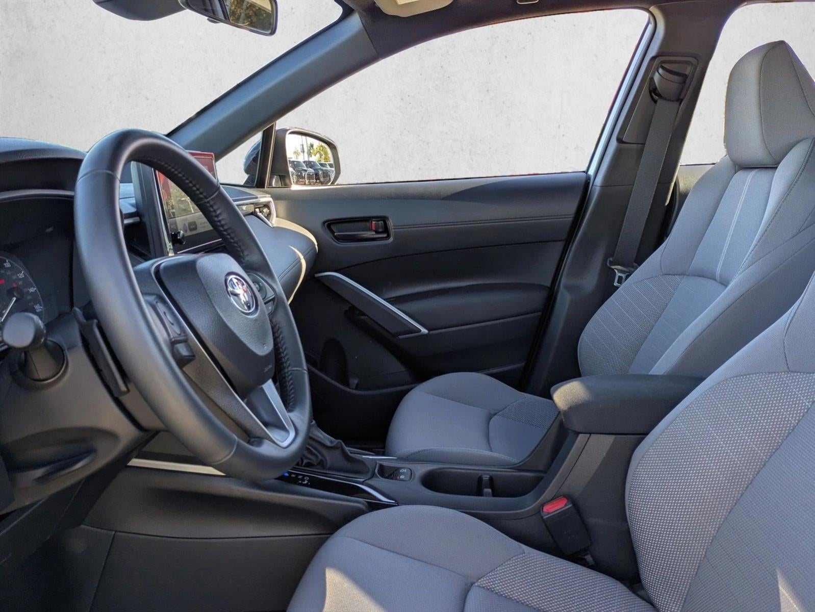 2025 Toyota Corolla Cross Hybrid SE 4WD (Natl)