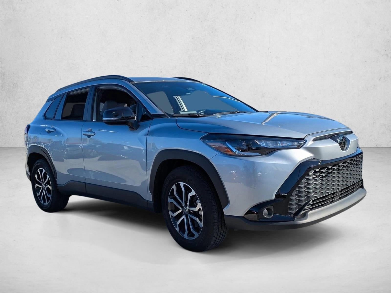 2025 Toyota Corolla Cross Hybrid SE 4WD (Natl)