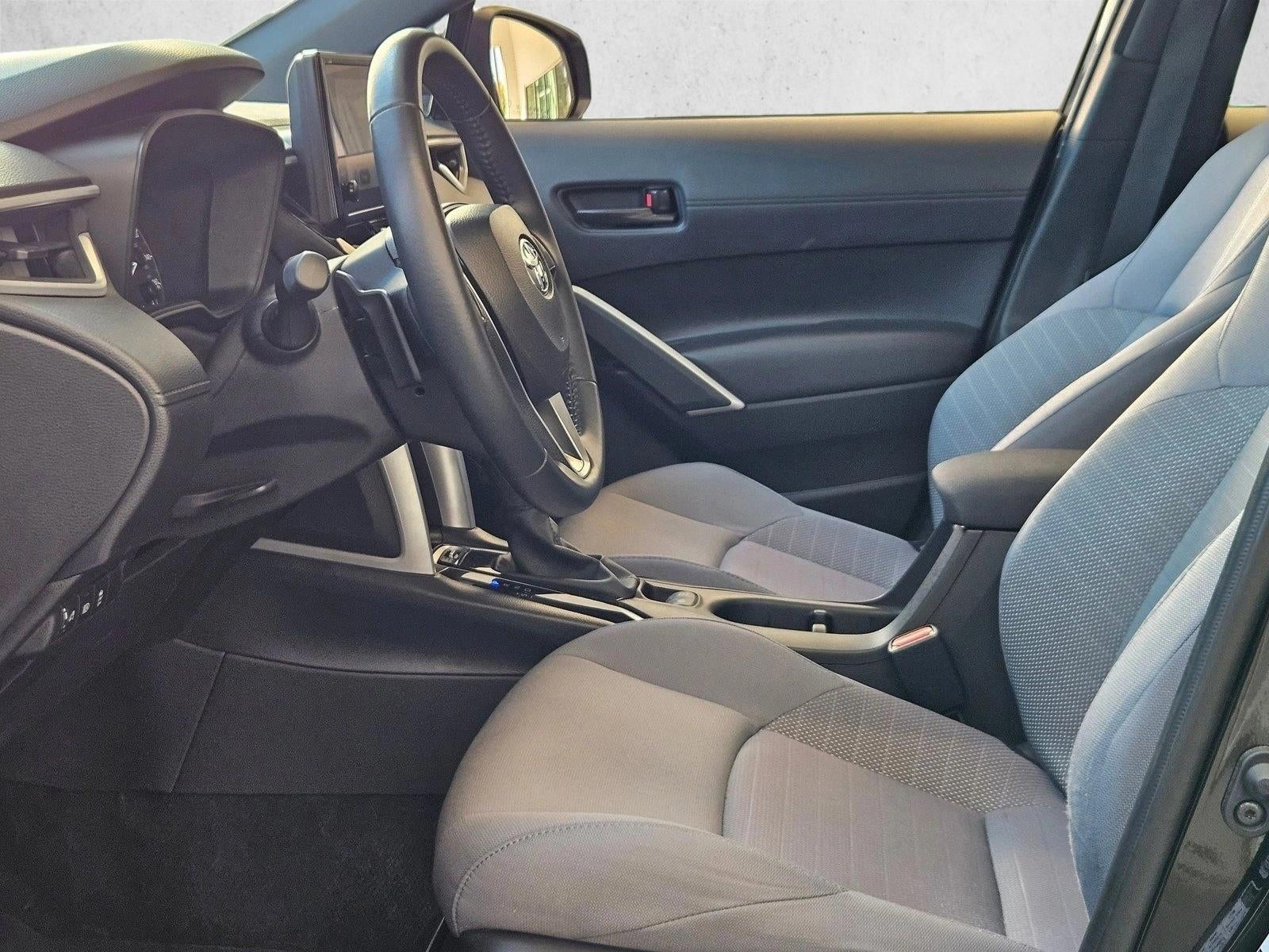 2025 Toyota Corolla Cross Hybrid SE 4WD (Natl)