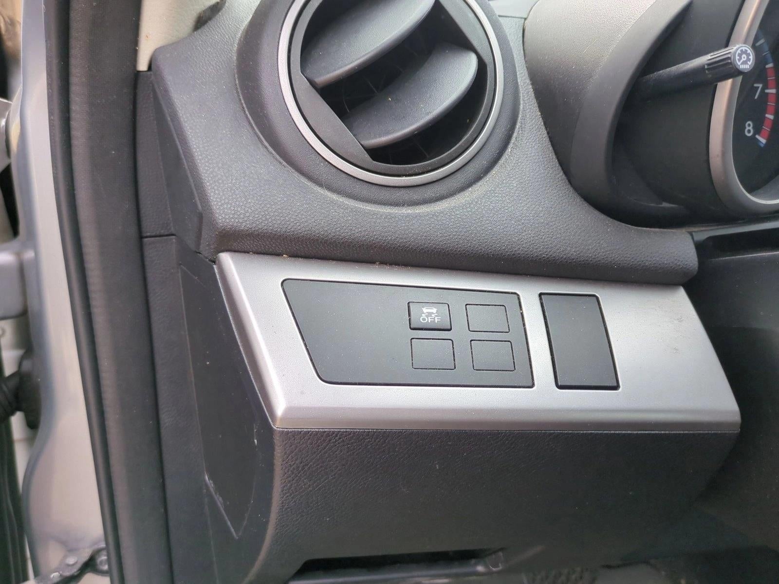 2013 Mazda Mazda3 4dr Sdn Man i Sport