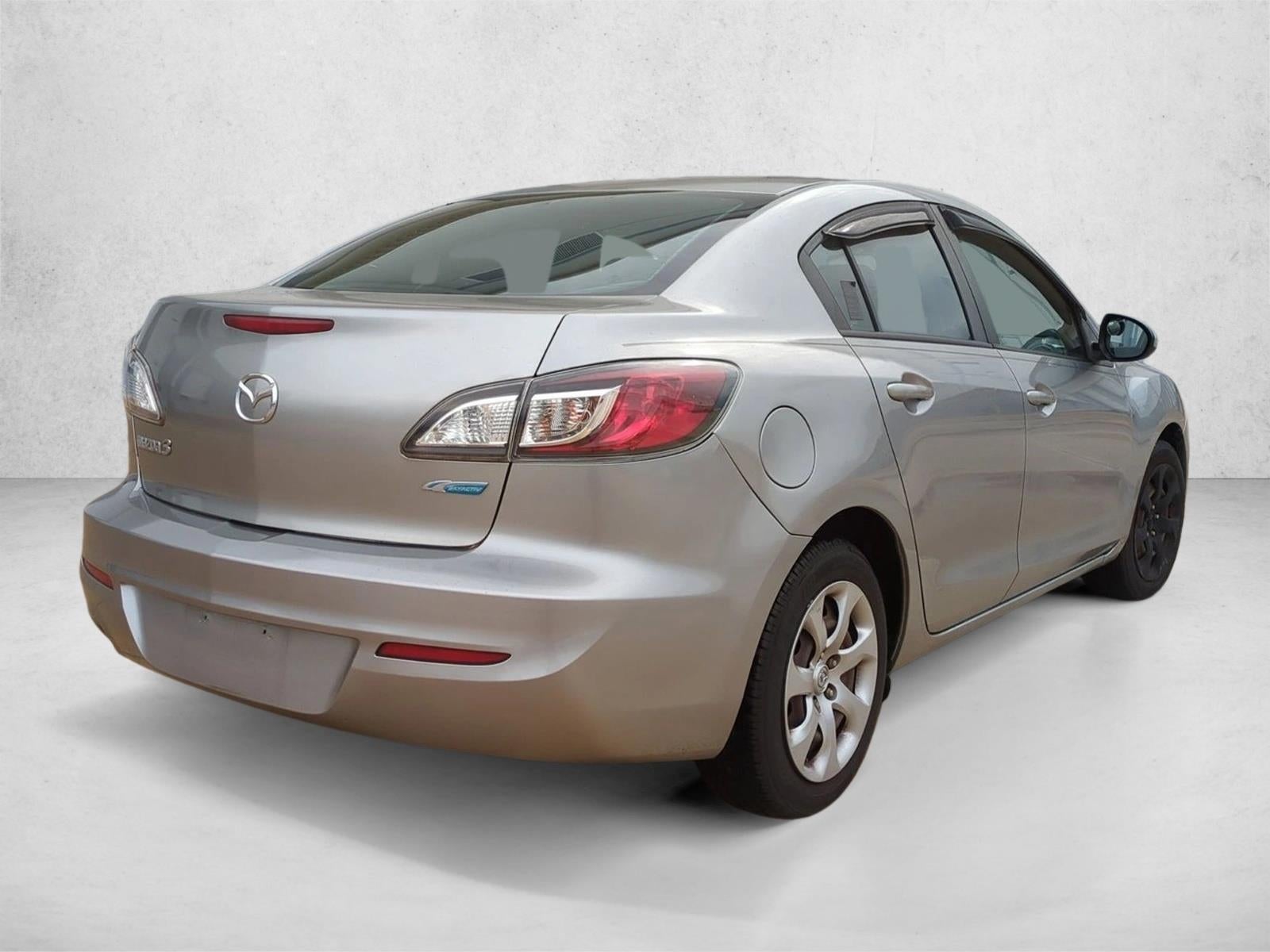 2013 Mazda Mazda3 4dr Sdn Man i Sport