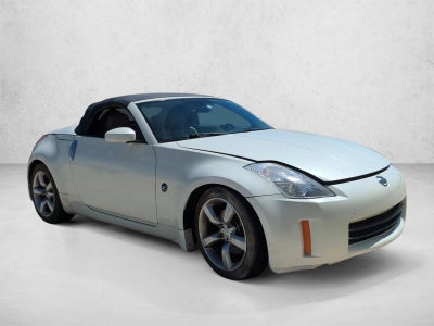 2006 Nissan 350Z 2dr Roadster Touring Manual