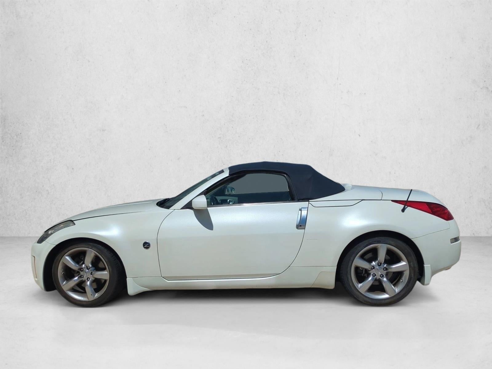 2006 Nissan 350Z 2dr Roadster Touring Manual