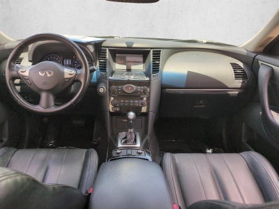 2017 INFINITI QX70 RWD