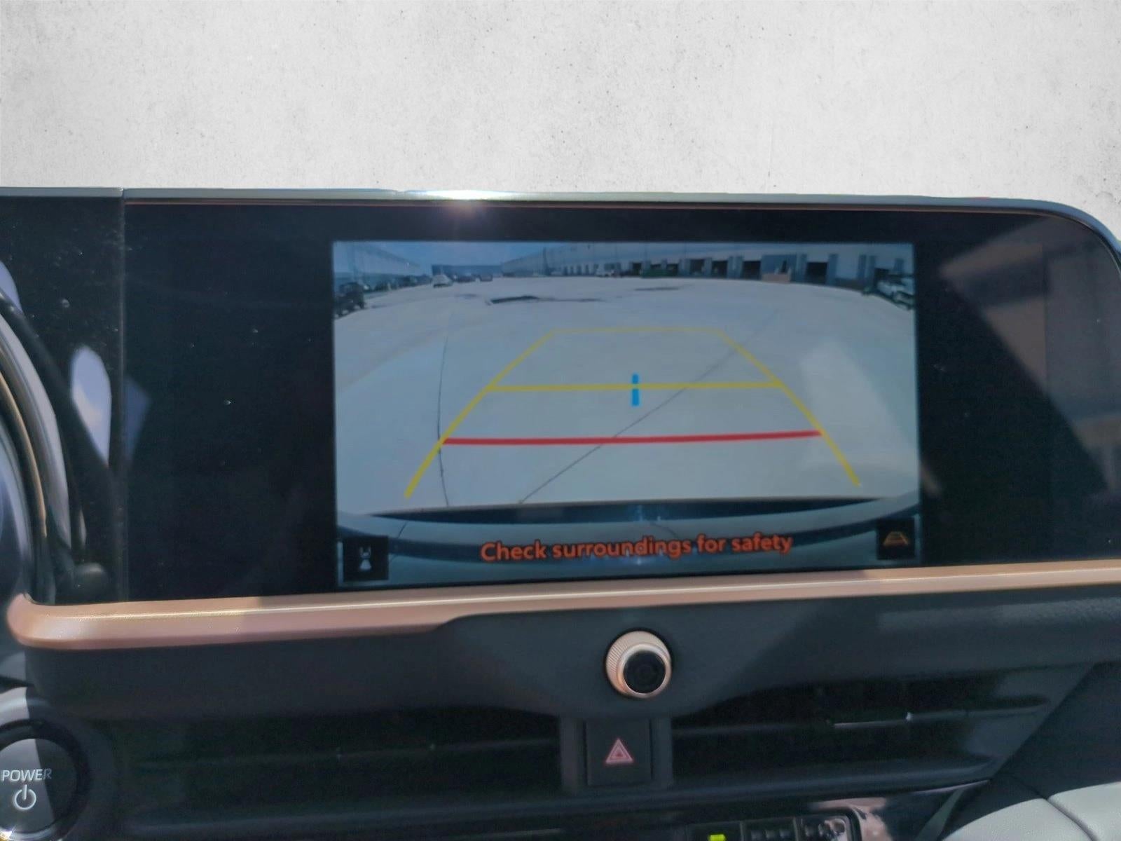 2025 Toyota Crown XLE AWD (Natl)