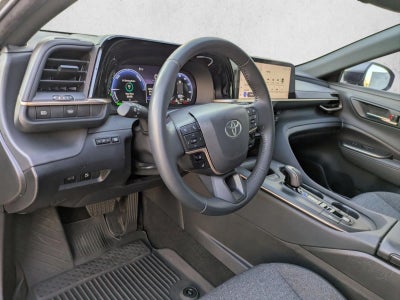 2023 Toyota Crown XLE AWD (Natl)