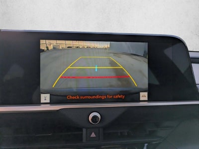 2023 Toyota Crown XLE AWD (Natl)