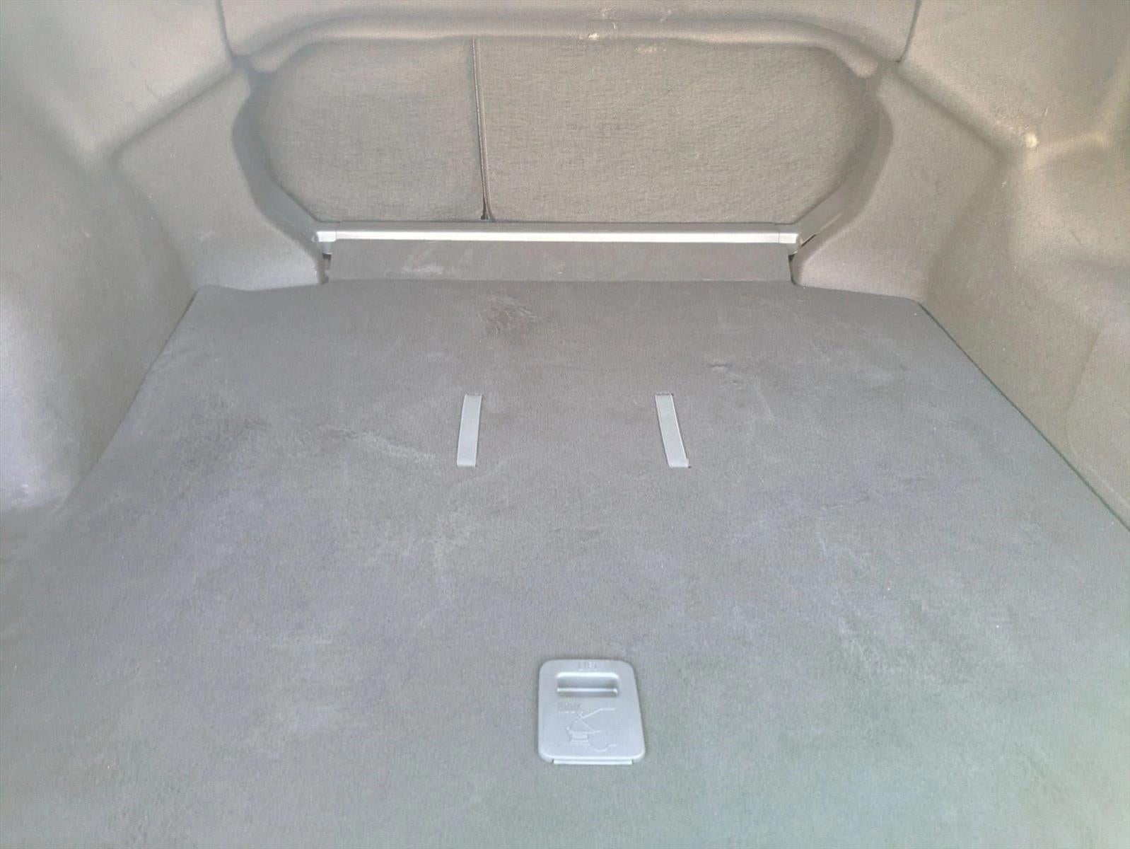 2023 Toyota Crown XLE AWD (Natl)