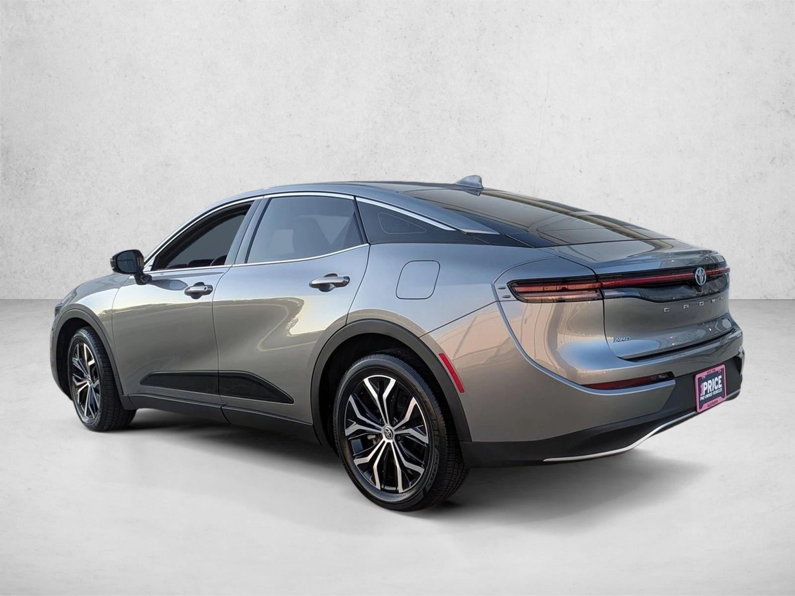 2023 Toyota Crown XLE AWD (Natl)