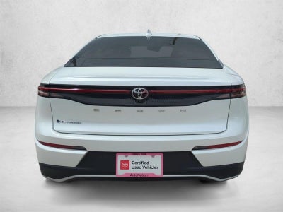 2026 Toyota Crown XLE AWD (Natl)