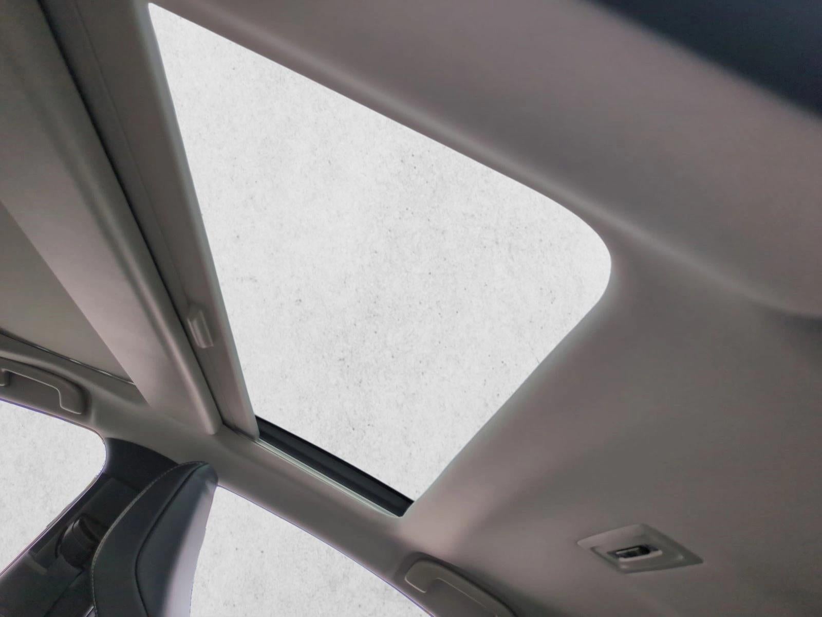 2025 Toyota Prius Limited (Natl)