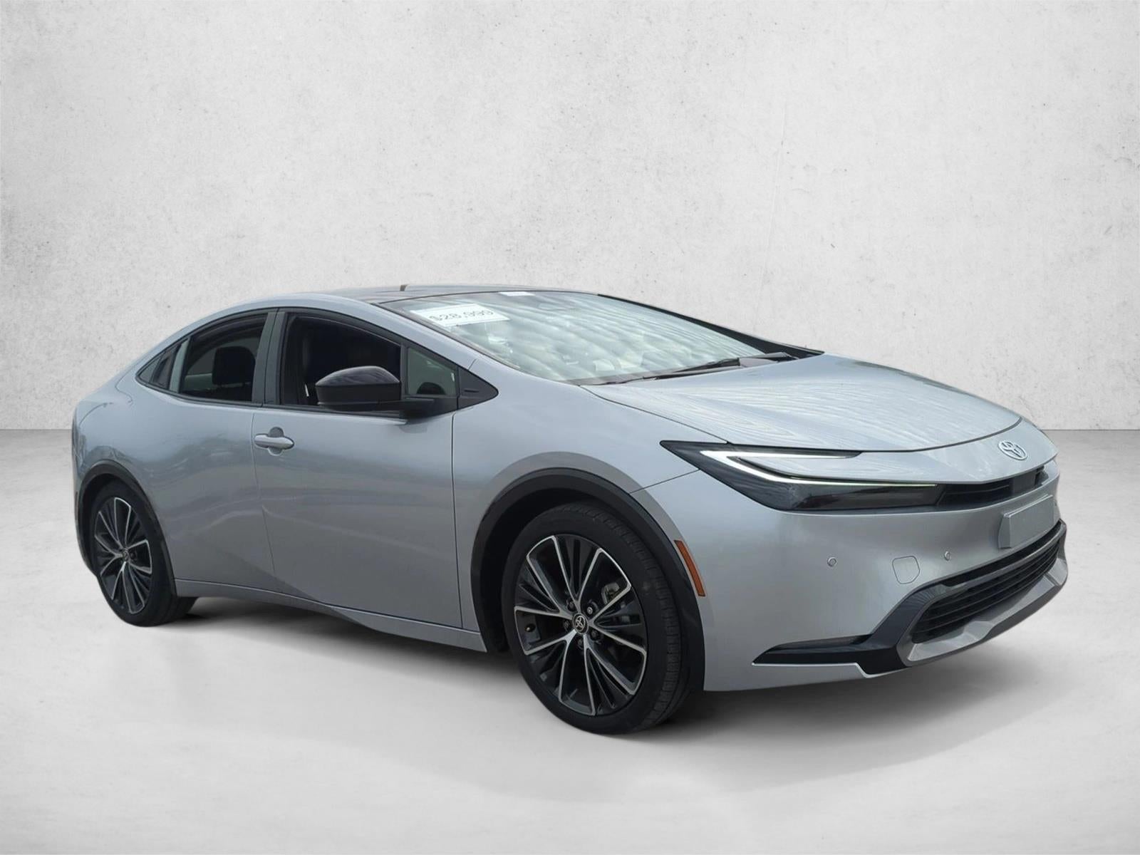 2025 Toyota Prius Limited (Natl)