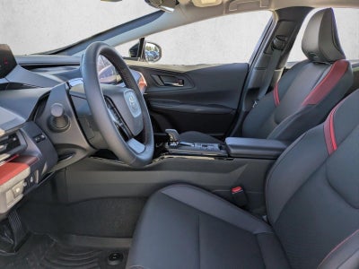 2025 Toyota Prius Plug-In Hybrid XSE (Natl)