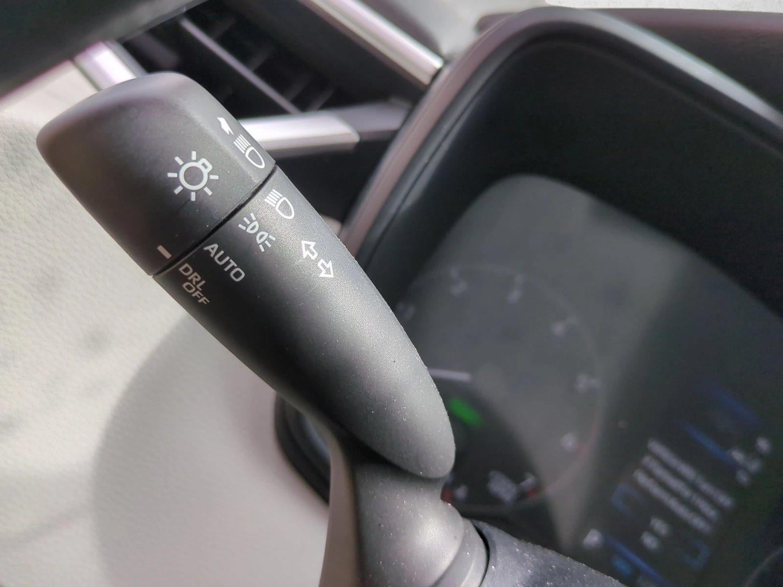 2025 Toyota Corolla Hybrid LE FWD (Natl)