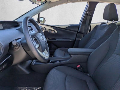 2018 Toyota Prius Two (Natl)