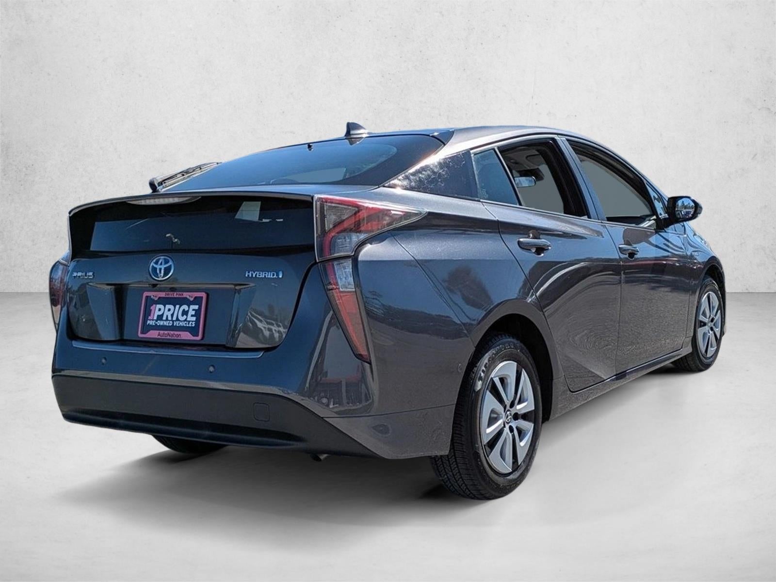 2018 Toyota Prius Two (Natl)