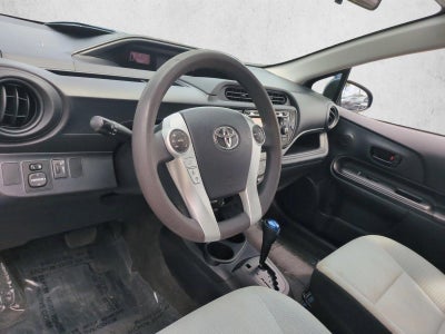 2015 Toyota Prius c 5dr HB One (SE)