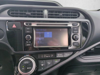 2015 Toyota Prius c 5dr HB One (SE)