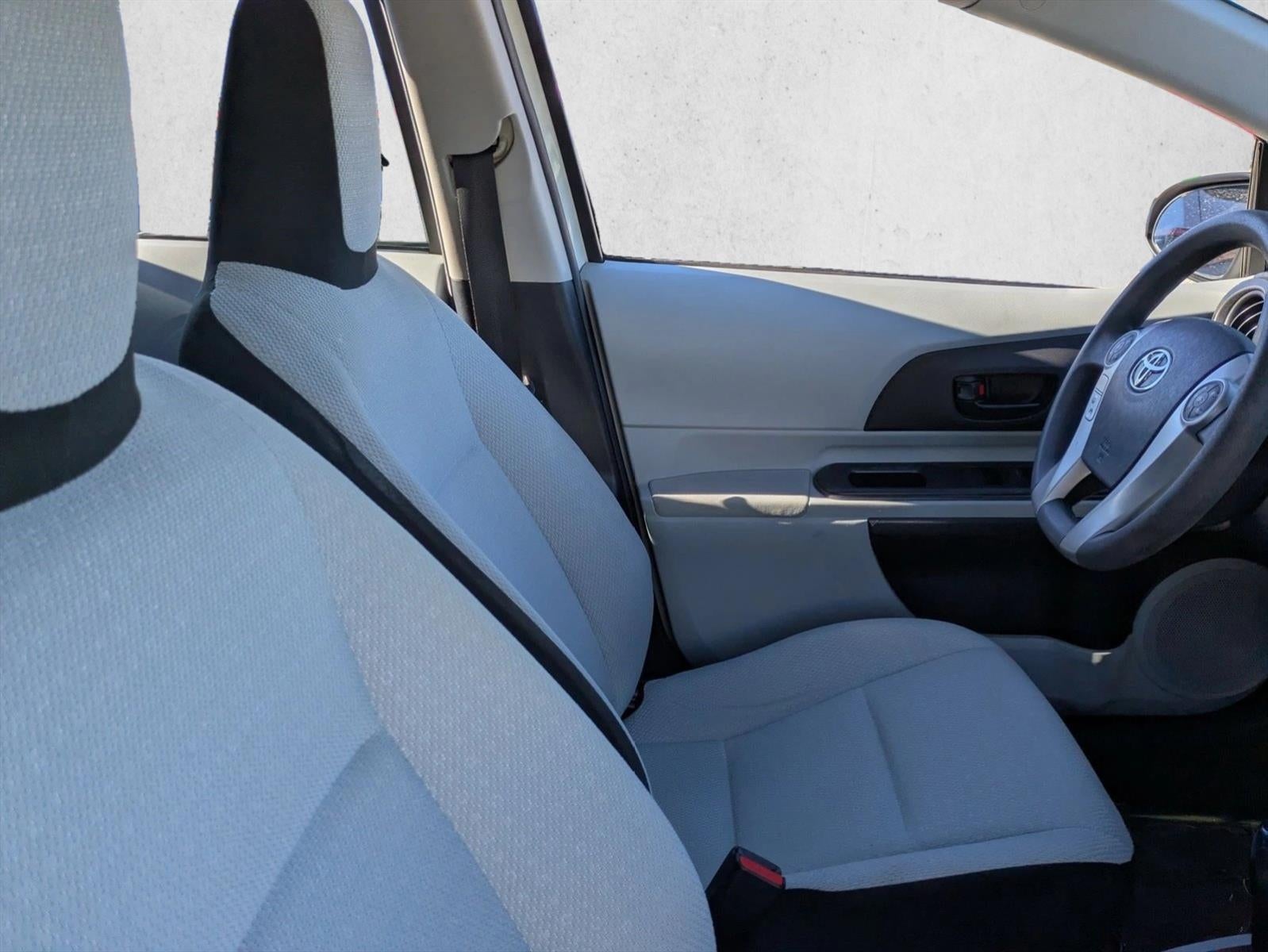 2013 Toyota Prius c 5dr HB One (Natl)