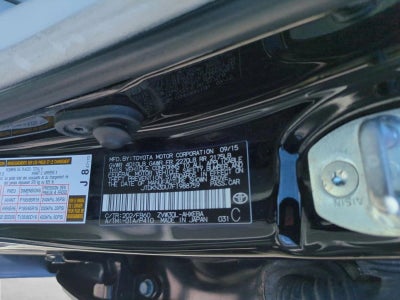 2015 Toyota Prius 5dr HB Two (SE)