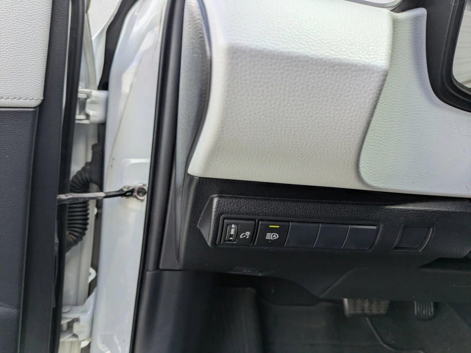 2020 Toyota Corolla SE CVT (Natl)