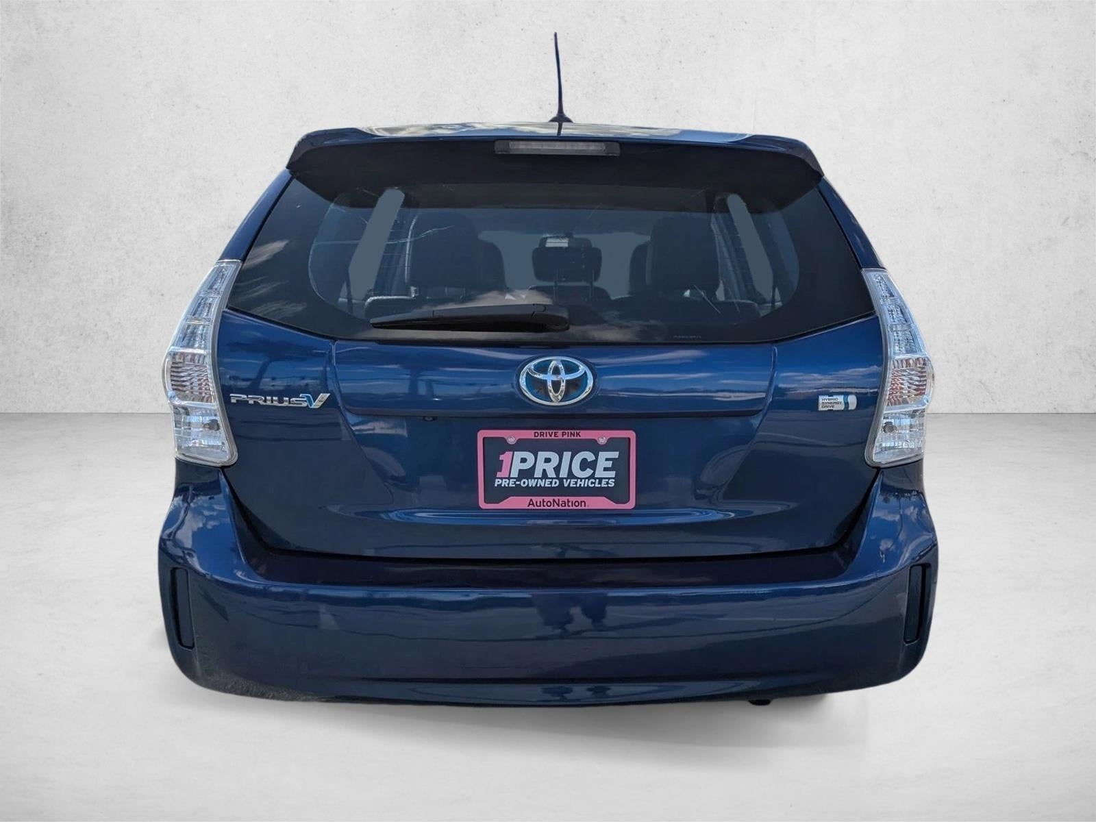 2012 Toyota Prius v 5dr Wgn Five (Natl)
