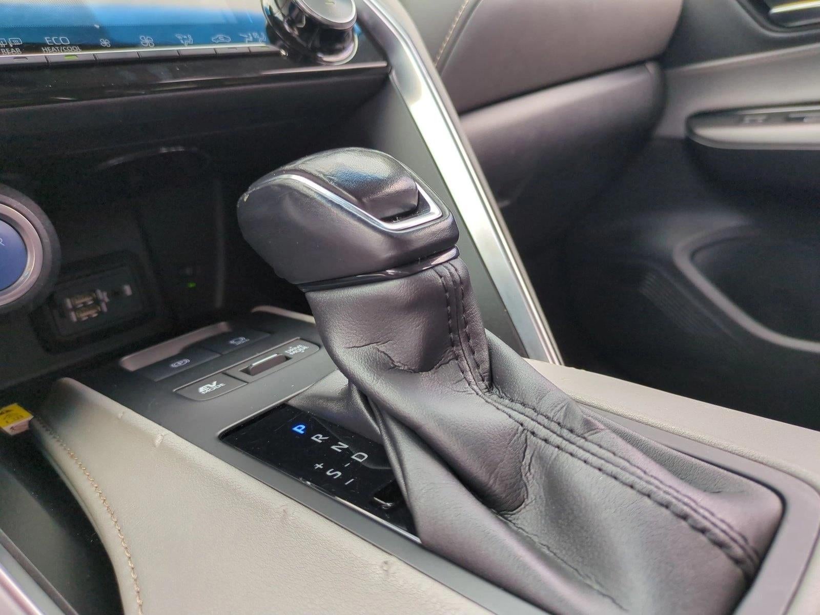 2022 Toyota Venza LE AWD (GS)