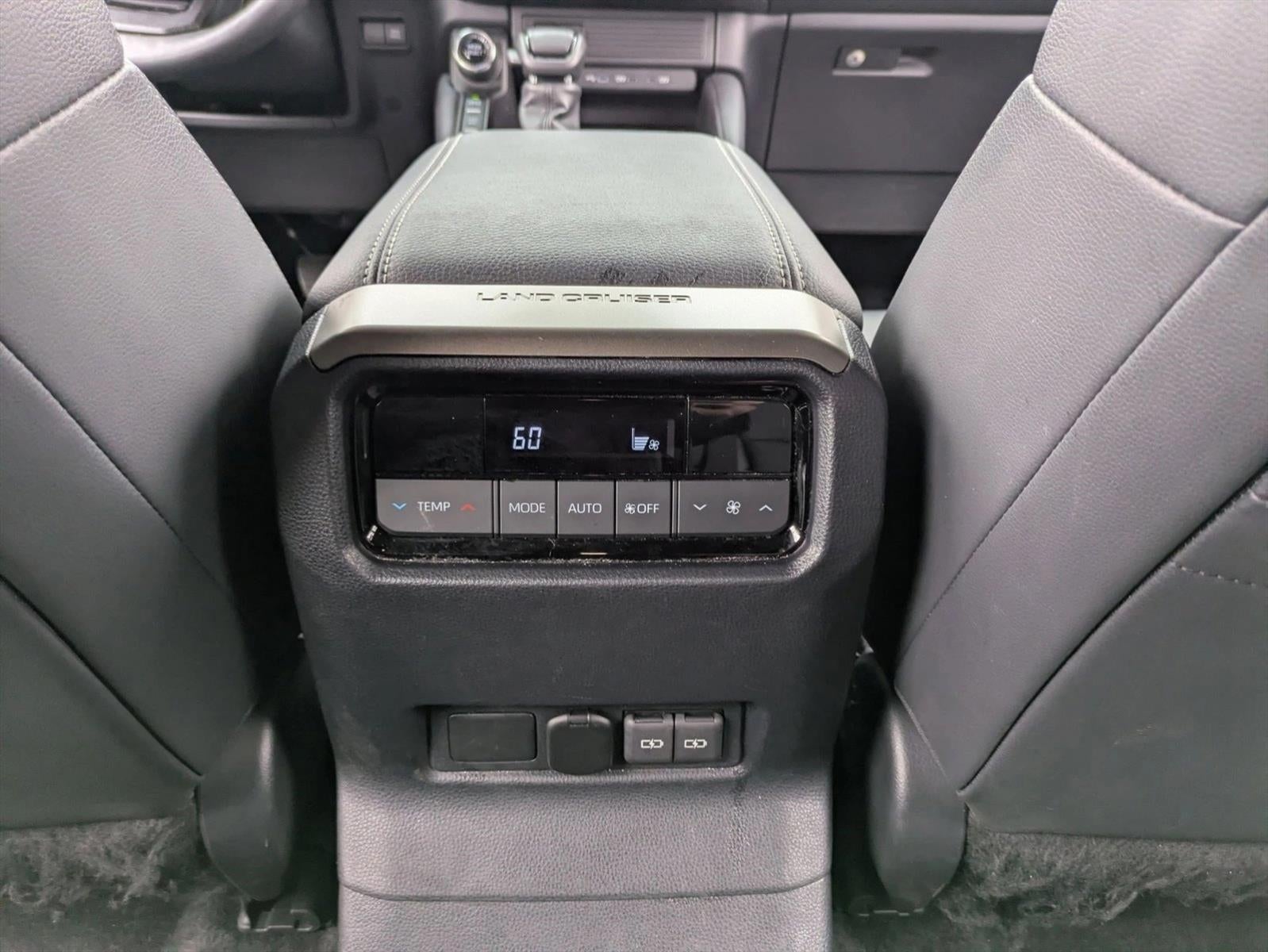 2024 Toyota Land Cruiser 4WD (GS)