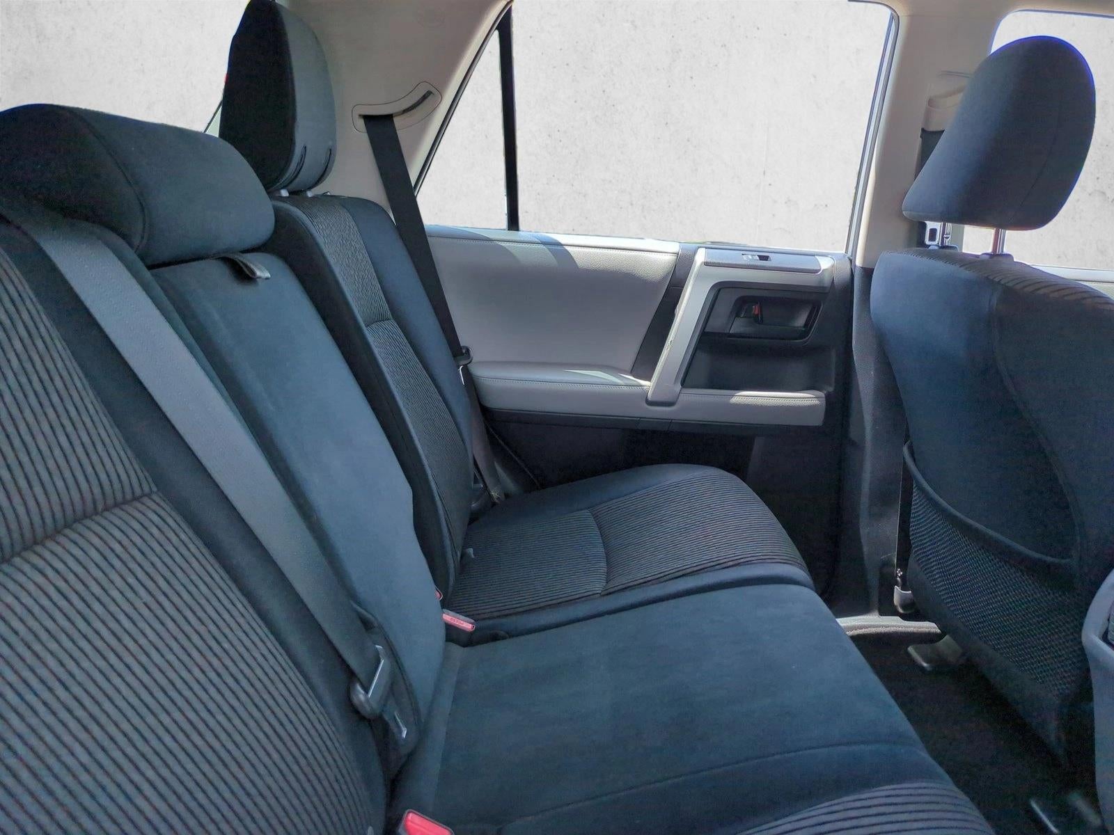 2012 Toyota 4Runner 4WD 4dr V6 SR5 (Natl)