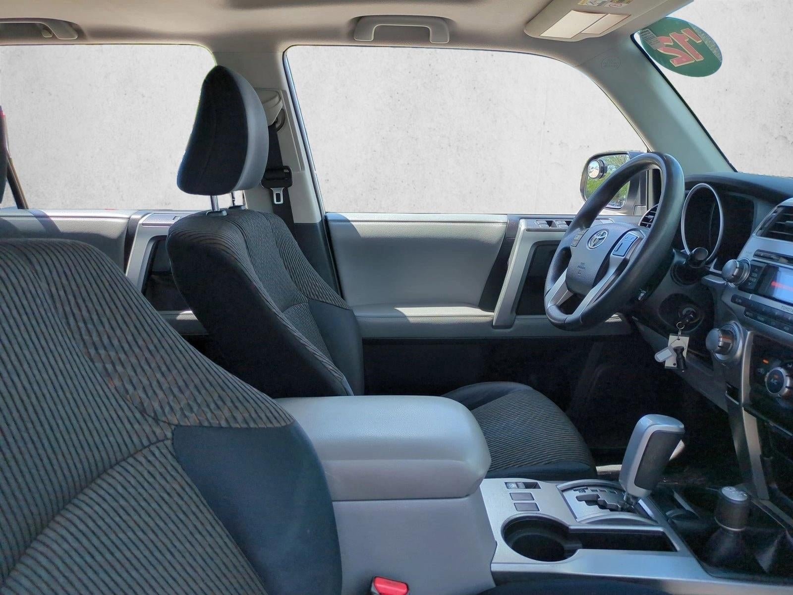 2012 Toyota 4Runner 4WD 4dr V6 SR5 (Natl)