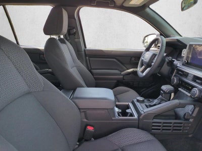 2025 Toyota 4Runner SR5 2WD (Natl)