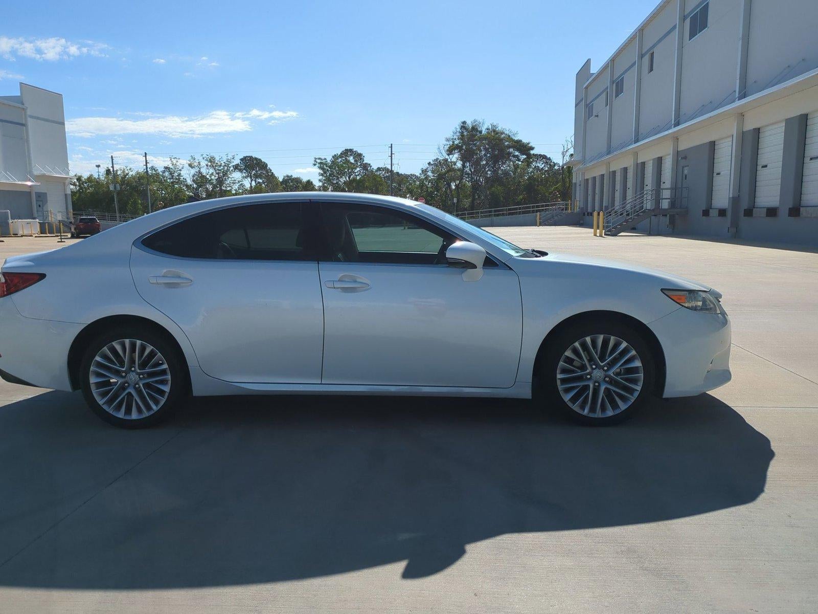 2014 Lexus ES 350 4dr Sdn