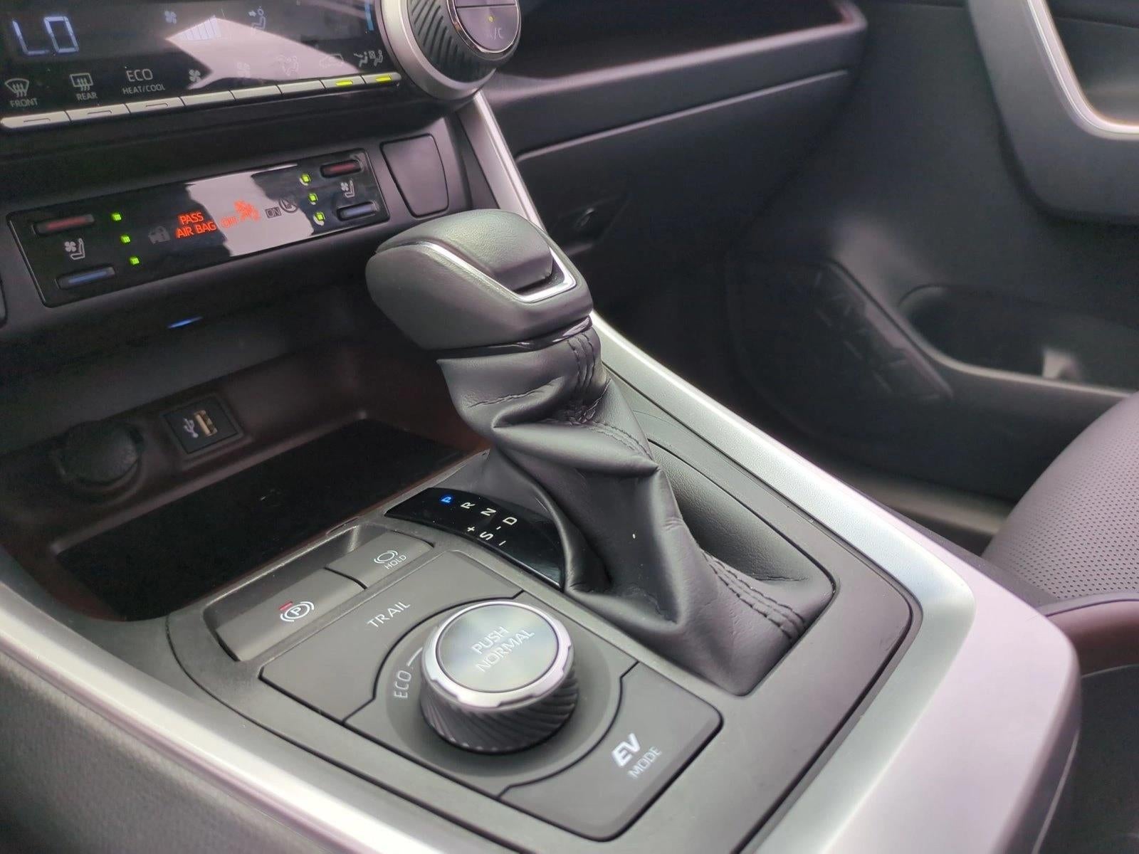 2024 Toyota RAV4 Hybrid Limited AWD (Natl)