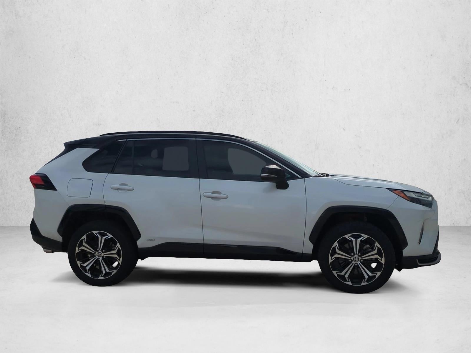 2025 Toyota RAV4 Plug-In Hybrid XSE (Natl)