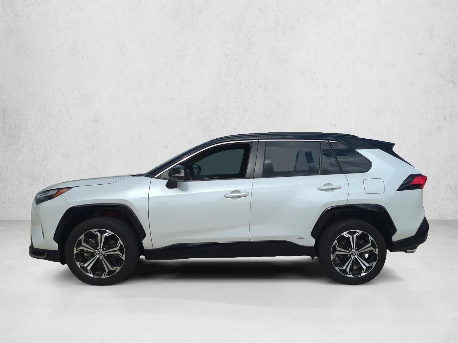 2025 Toyota RAV4 Plug-In Hybrid XSE (Natl)