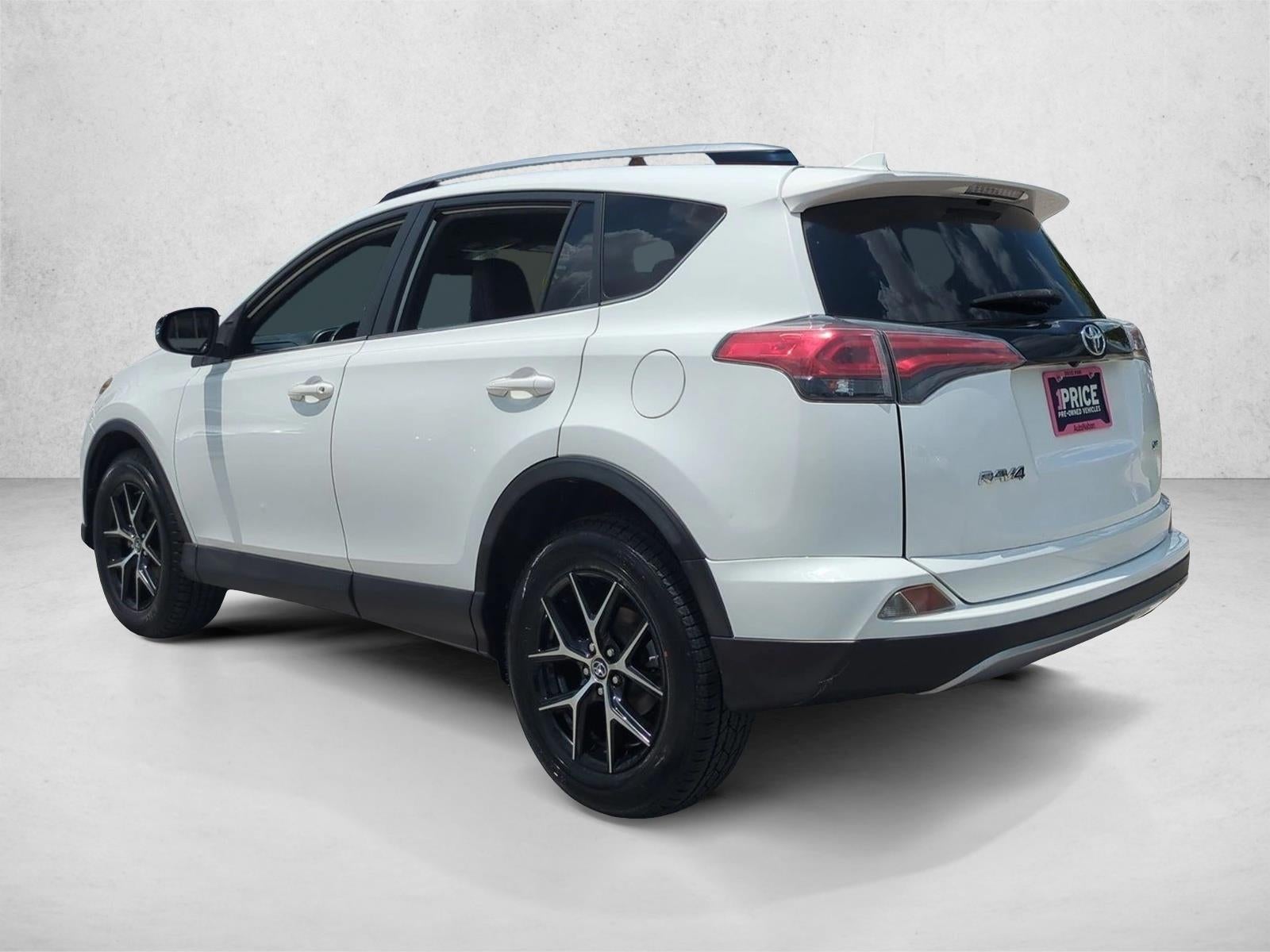 2018 Toyota RAV4 SE FWD (Natl)