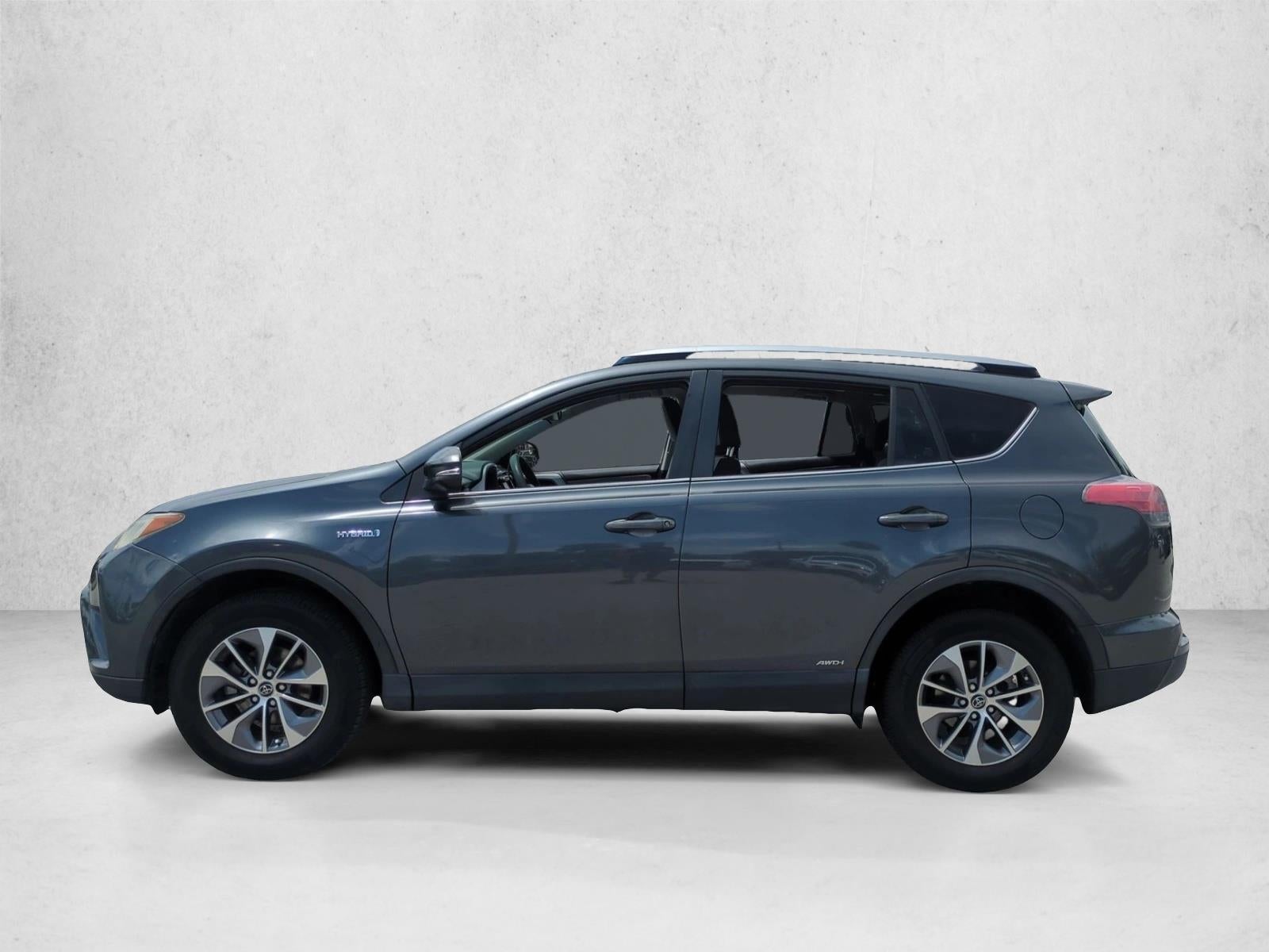 2018 Toyota RAV4 Hybrid LE AWD (Natl)