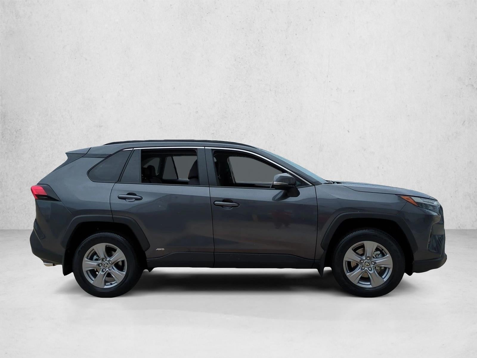 2025 Toyota RAV4 Hybrid XLE AWD (Natl)