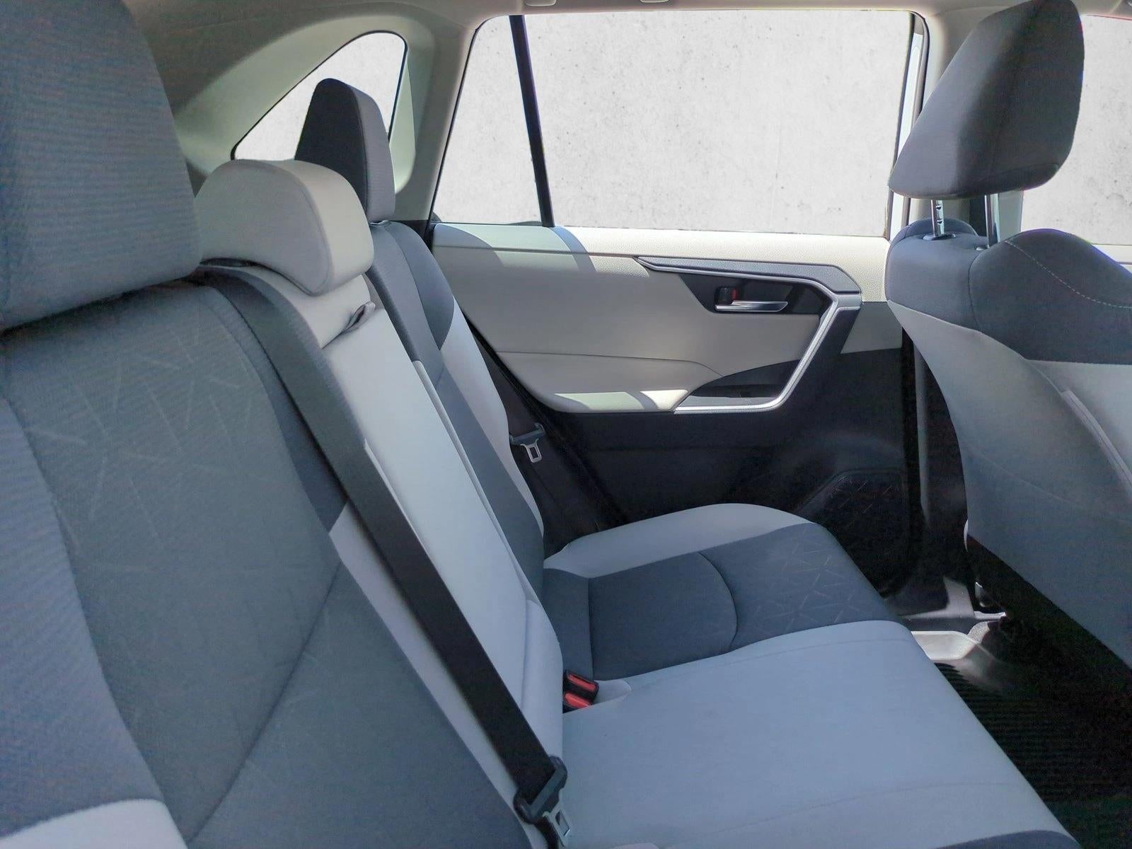 2025 Toyota RAV4 Hybrid XLE AWD (Natl)