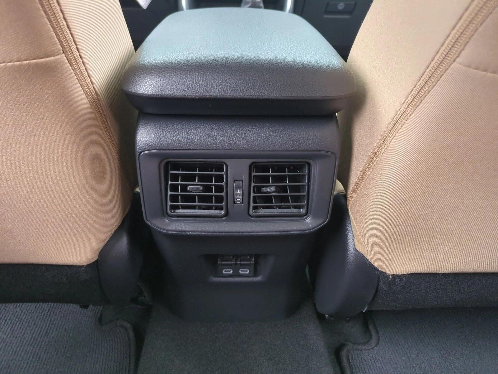 2025 Toyota RAV4 Hybrid XLE AWD (Natl)