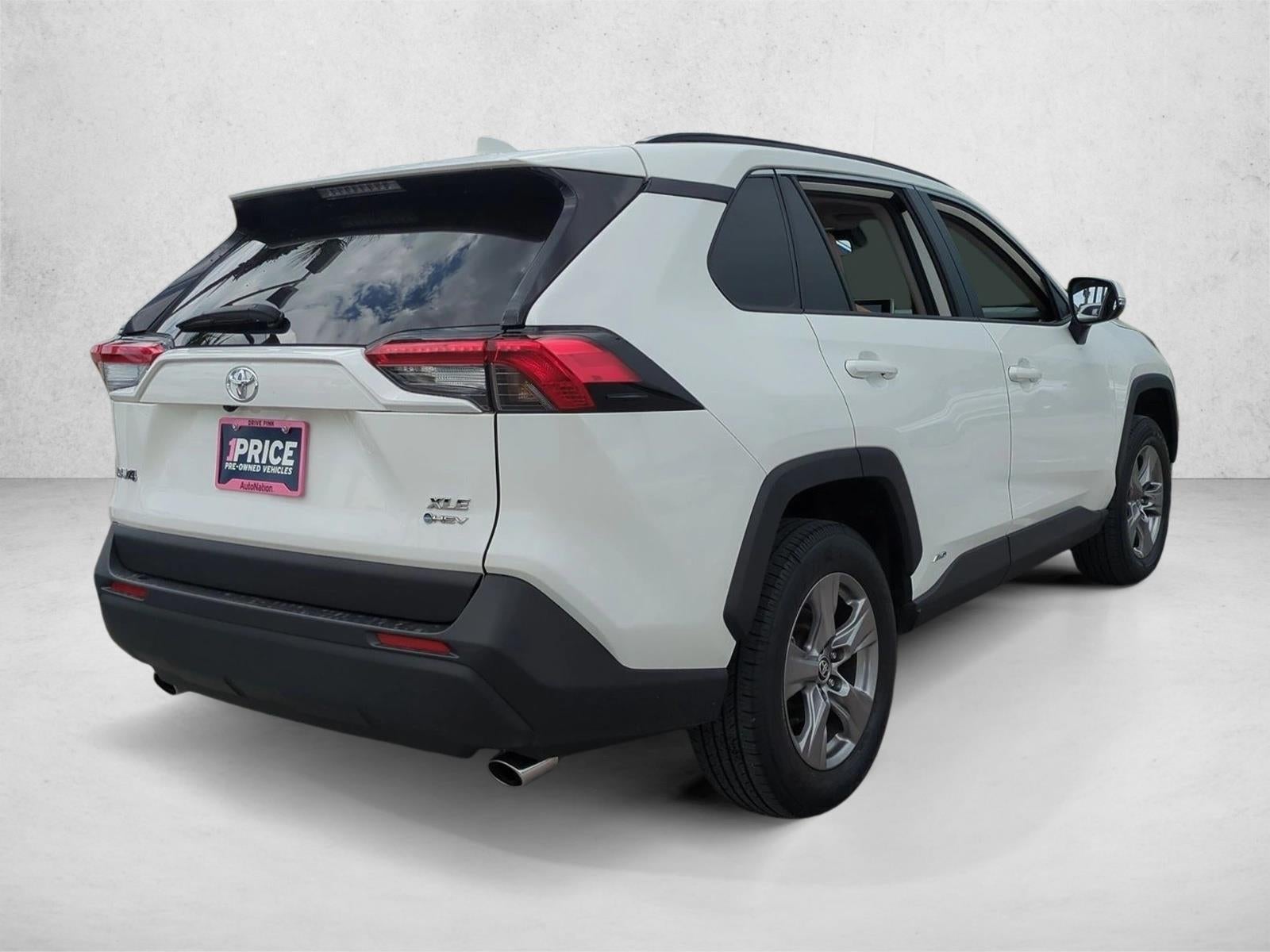 2025 Toyota RAV4 Hybrid XLE AWD (Natl)