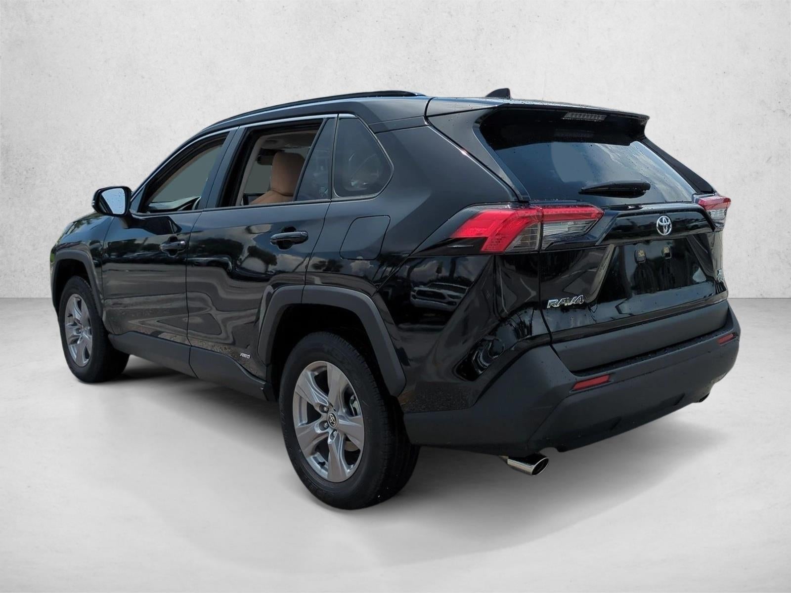 2025 Toyota RAV4 Hybrid XLE AWD (Natl)