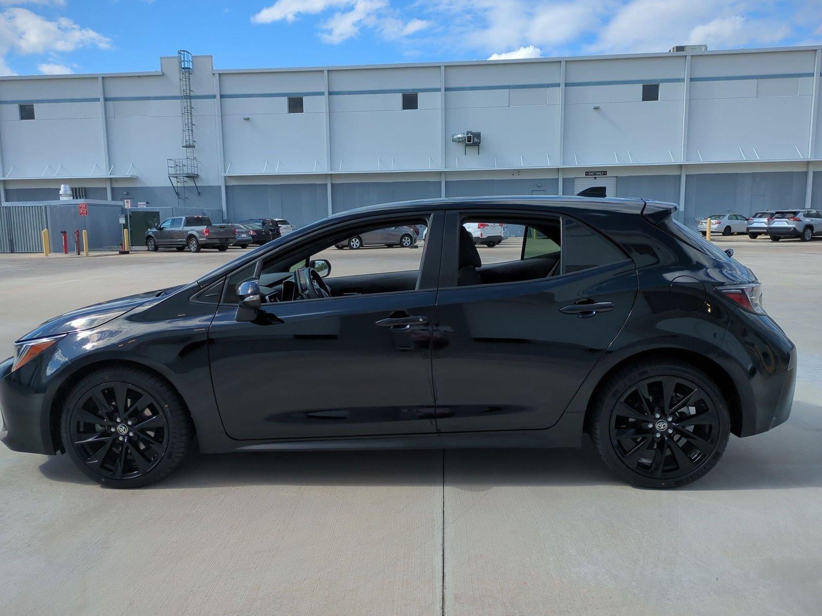 2022 Toyota Corolla Hatchback Nightshade CVT (Natl)