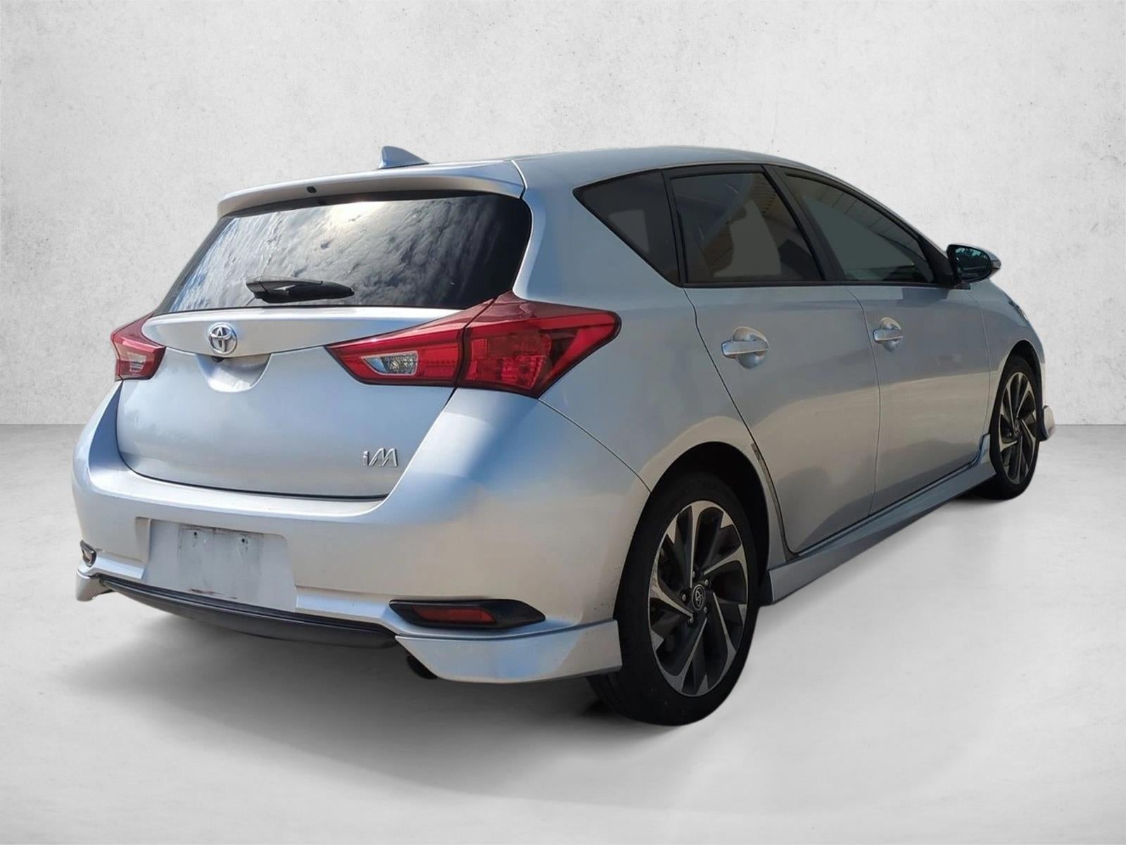 2017 Toyota Corolla iM CVT (Natl)