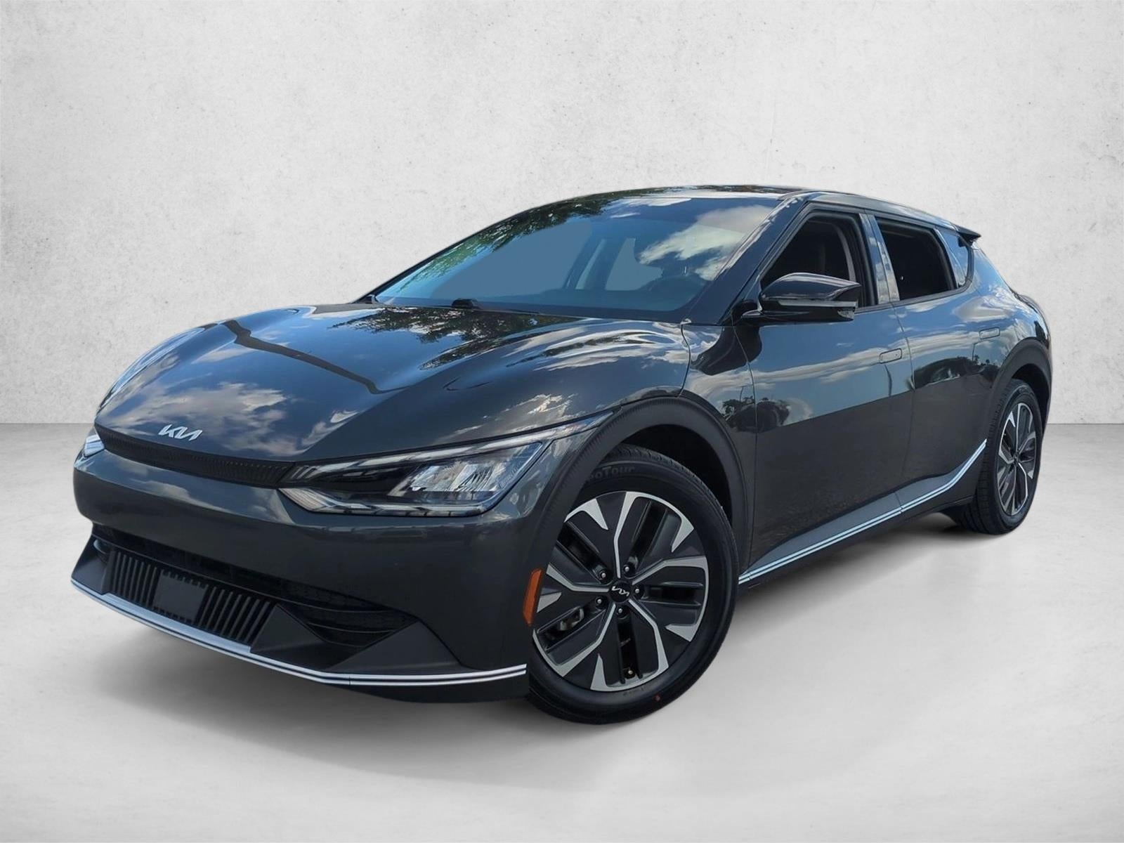 2022 Kia EV6 Light RWD